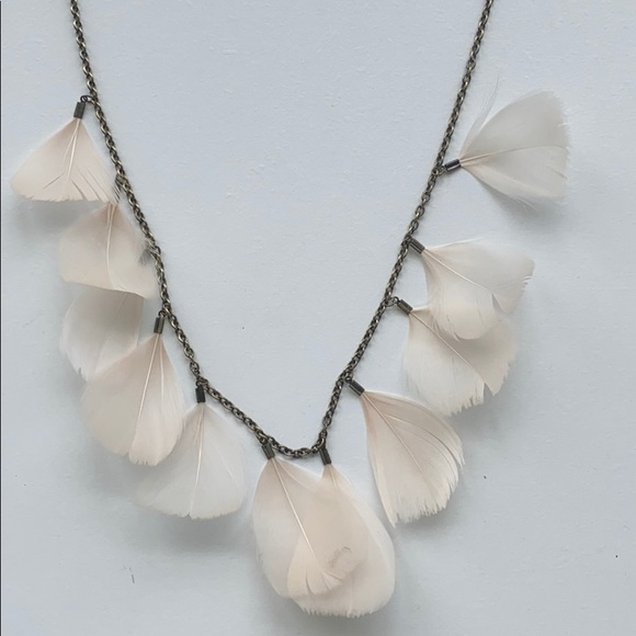 American Eagle long feathered embellished necklace - Picture 3 of 5